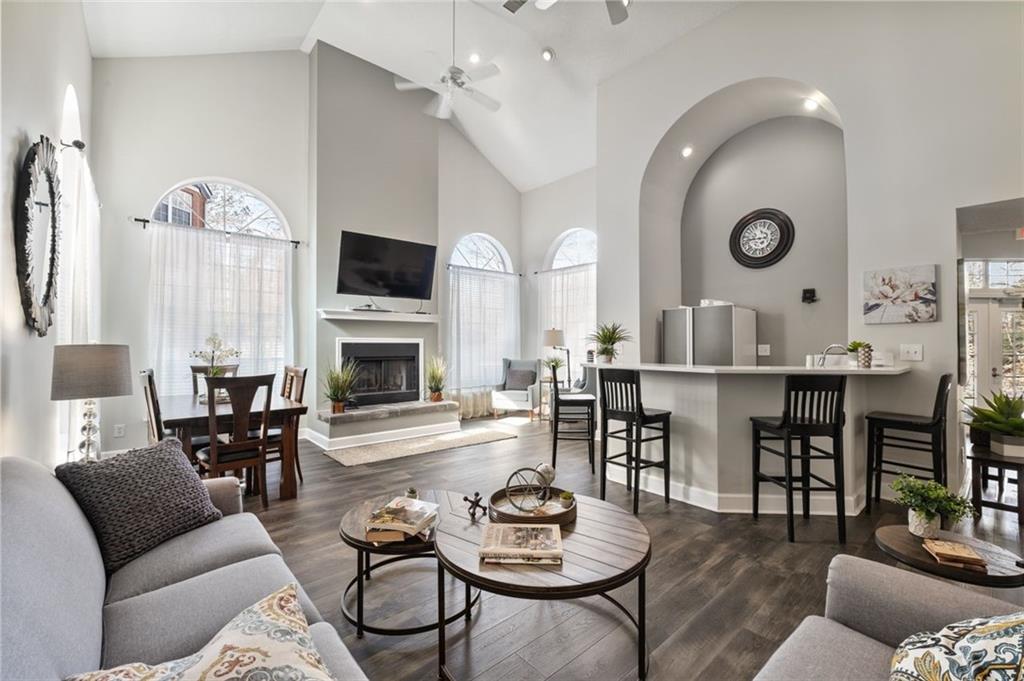 3086 Chastain Park Court NE