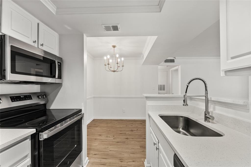 3086 Chastain Park Court NE