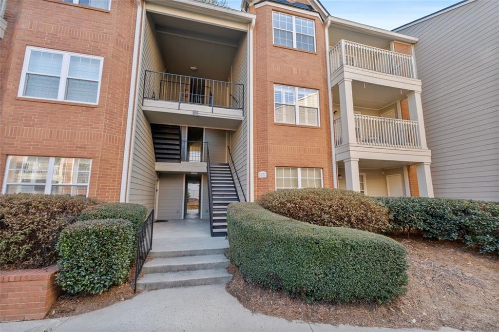 3086 Chastain Park Court NE