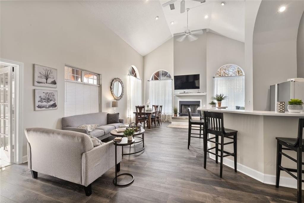 3086 Chastain Park Court NE