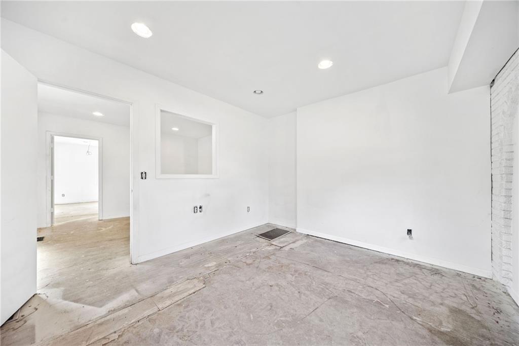 341 Candler Road SE