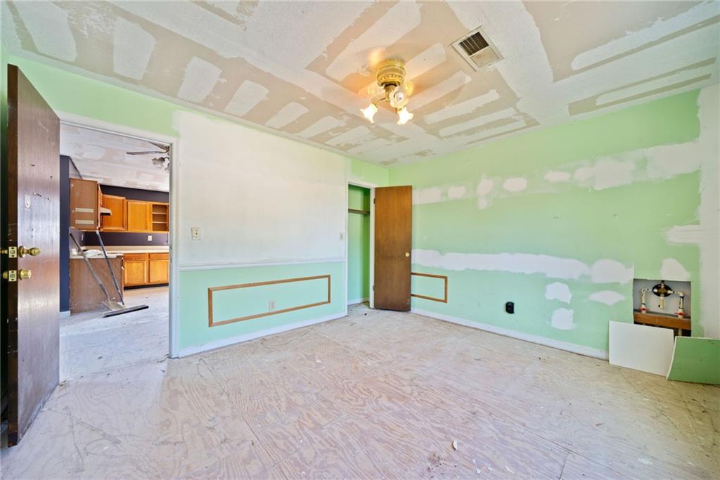 341 Candler Road SE