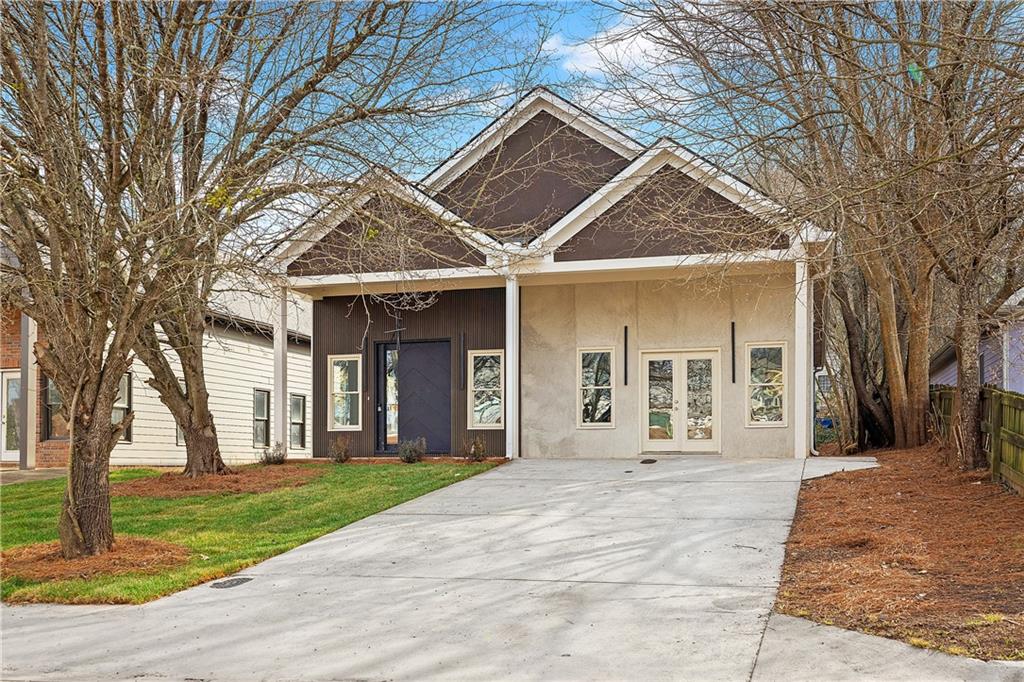 1056 Lester Avenue SE