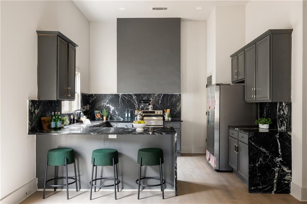 1056 Lester Avenue SE