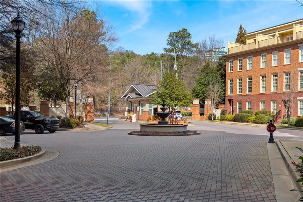 200 River Vista Drive Unit 516