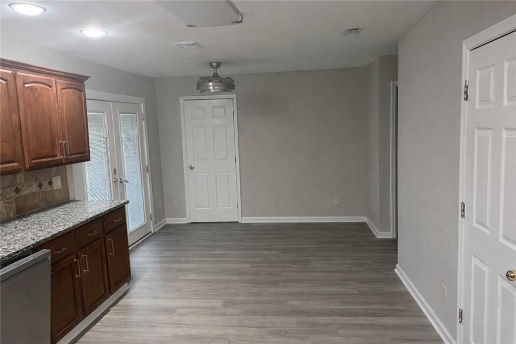 3215 Pond Ridge Trail
