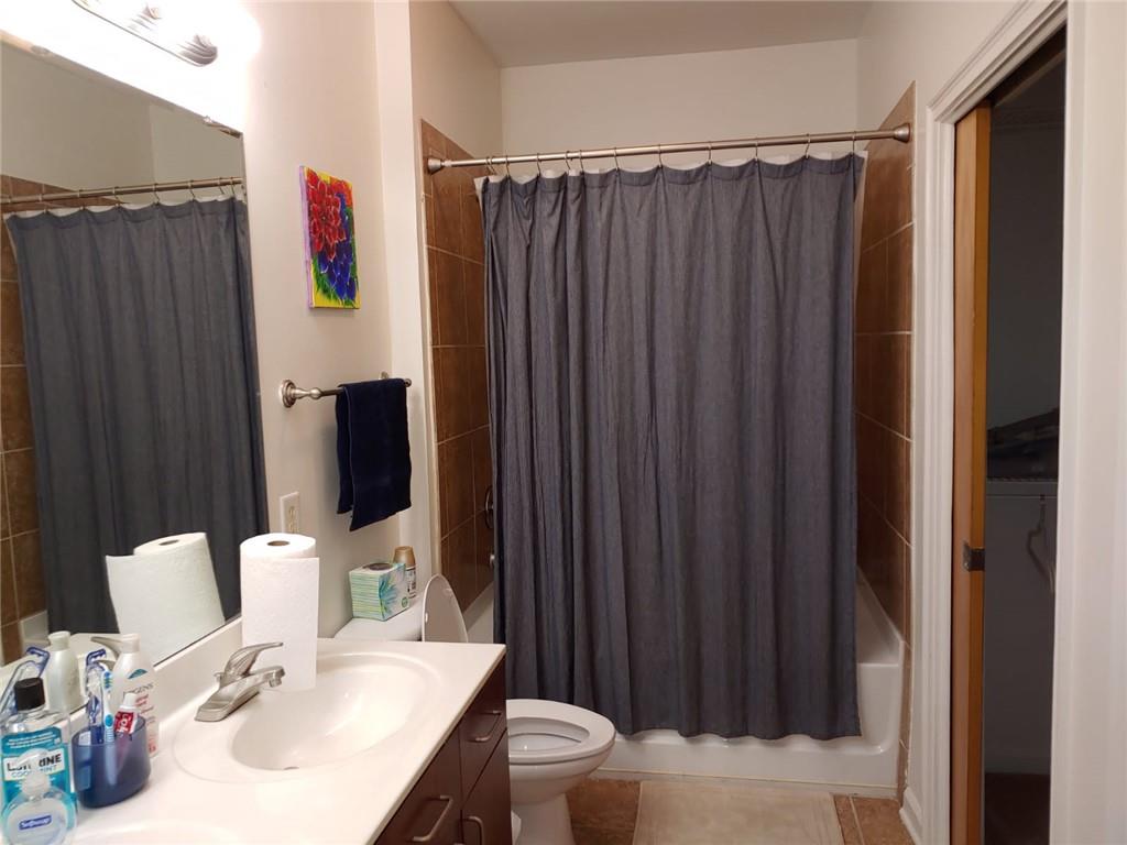 898 Oak Street SW Unit 3405