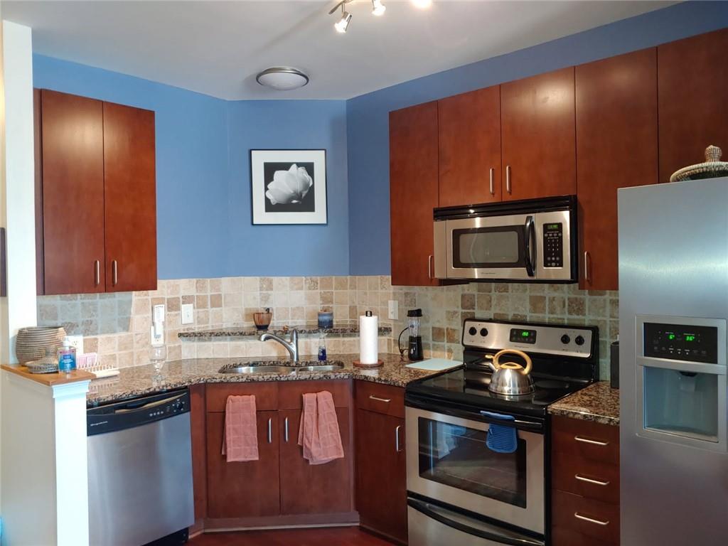 898 Oak Street SW Unit 3405