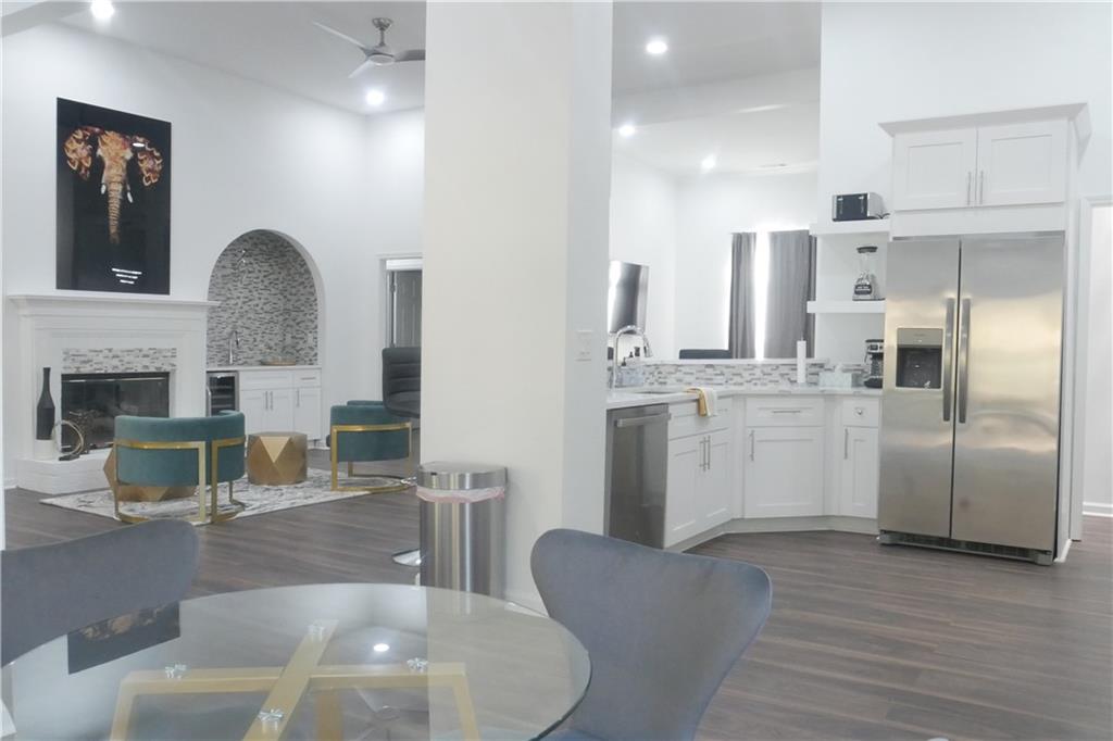 11370 Saint Patrice Way