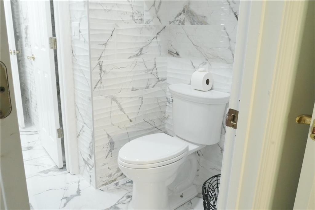 11370 Saint Patrice Way