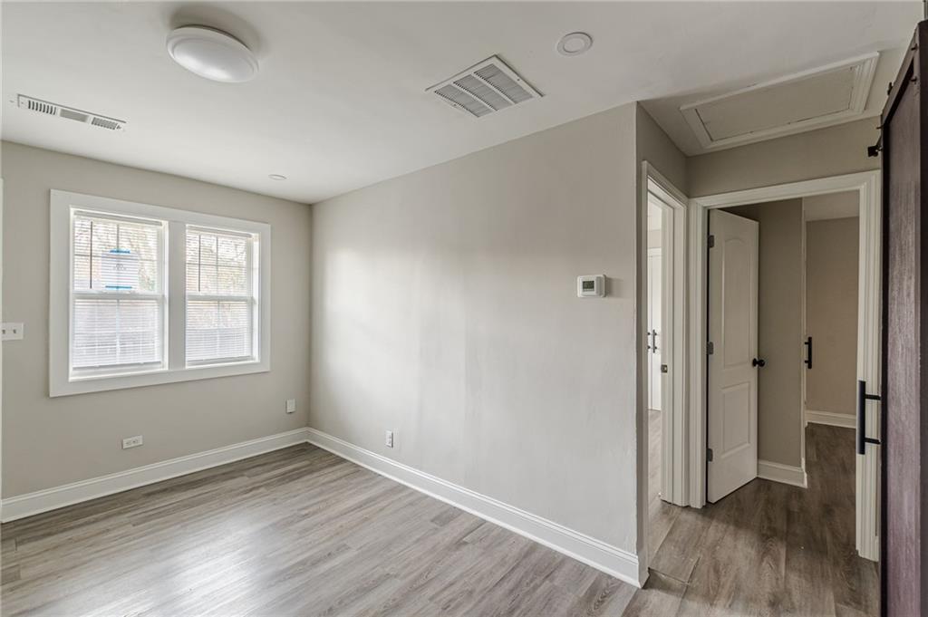 919 HOBSON Street SW