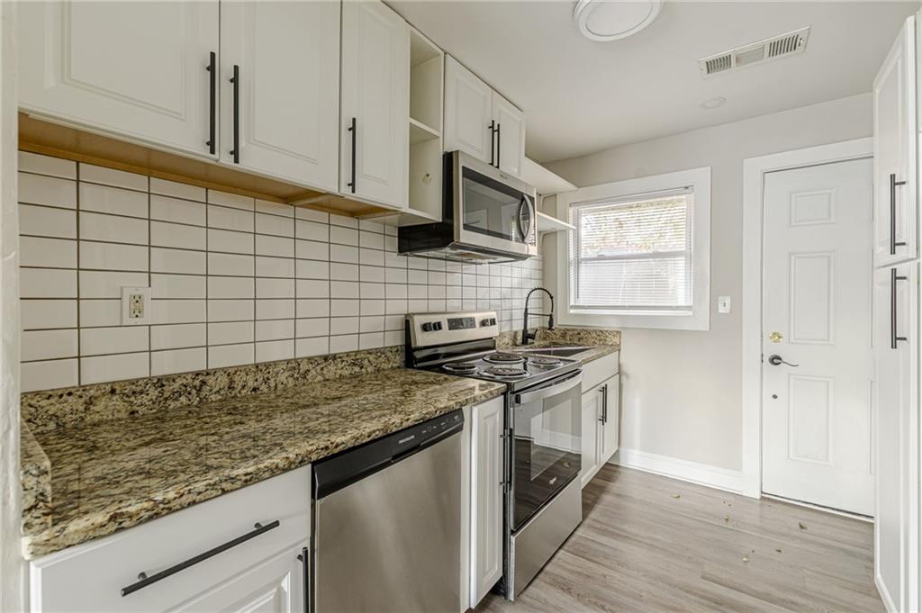 919 HOBSON Street SW