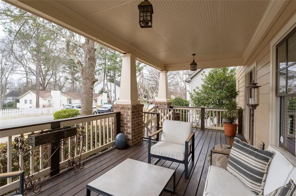 1613 Walker Street SE