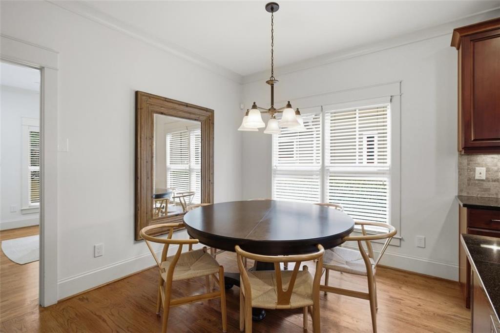 1613 Walker Street SE