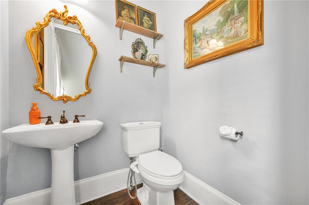 385 15TH Street NW Unit 6
