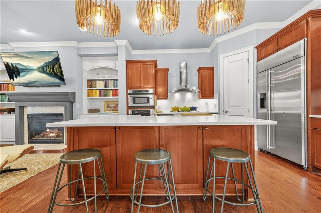 385 15TH Street NW Unit 6