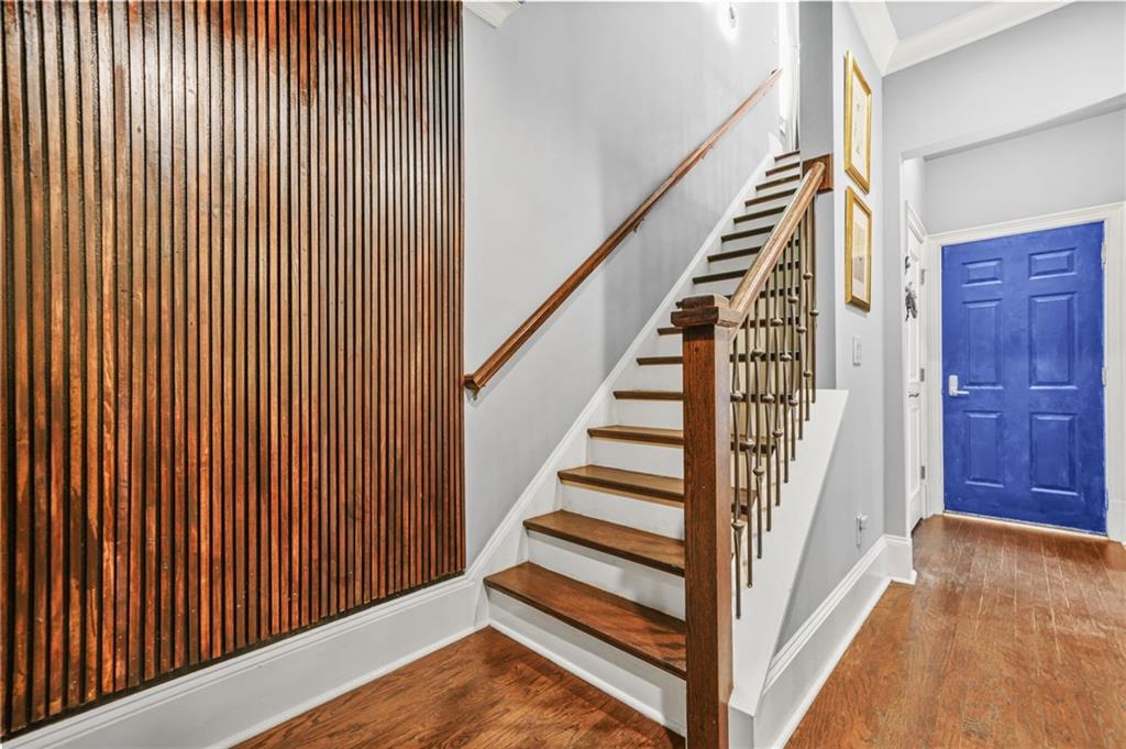 385 15TH Street NW Unit 6