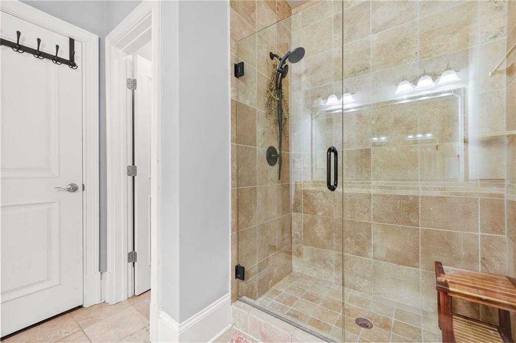 385 15TH Street NW Unit 6