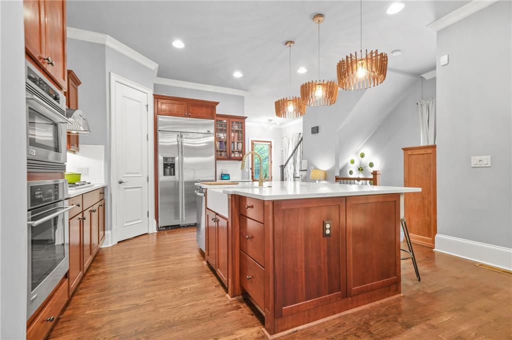 385 15TH Street NW Unit 6