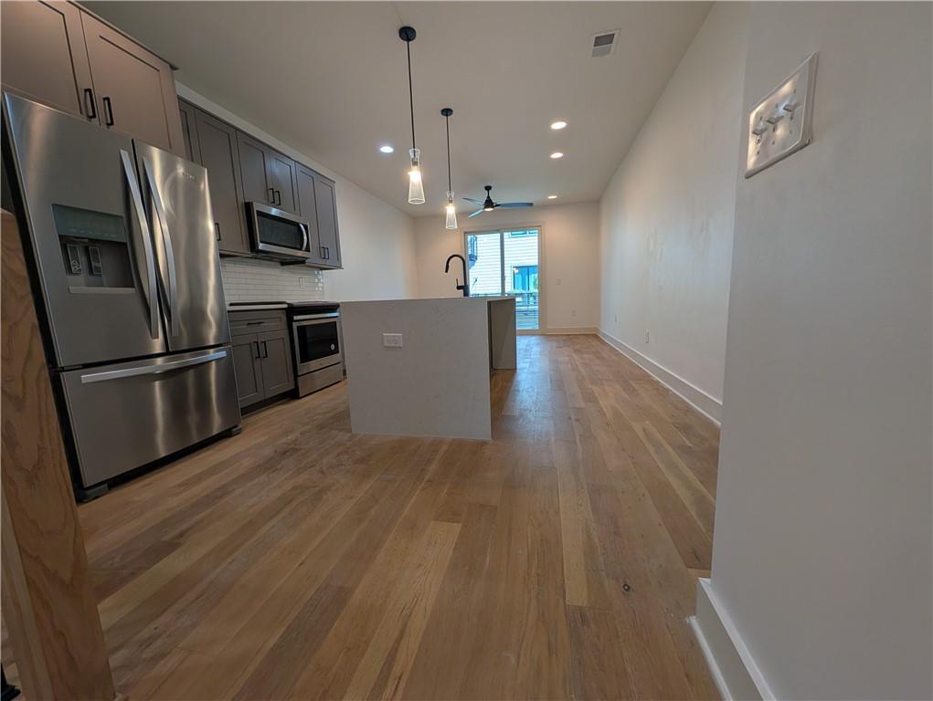 1350 May Avenue SE Unit 20