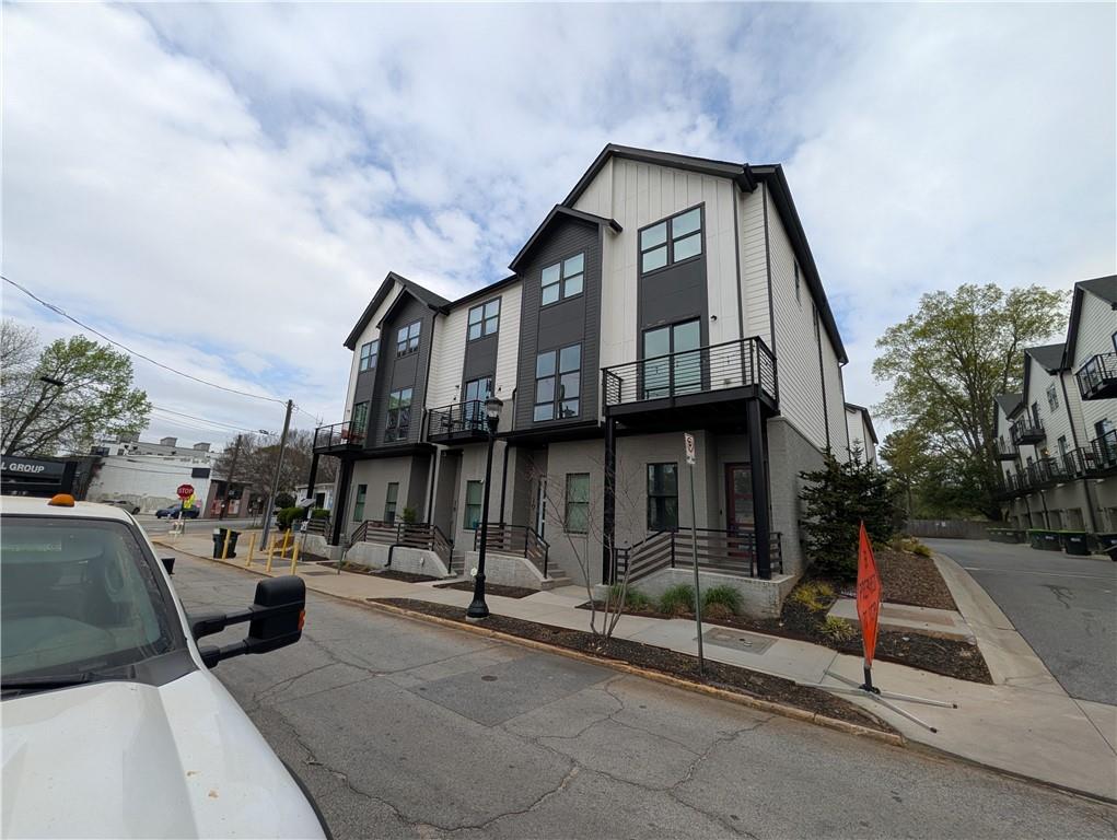 1350 May Avenue SE Unit 20