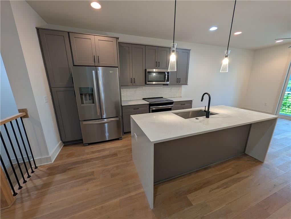 1350 May Avenue SE Unit 20