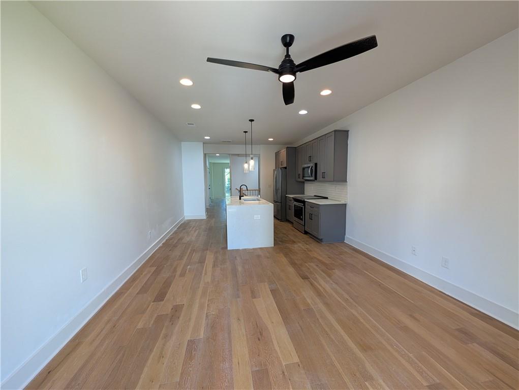 1350 May Avenue SE Unit 20