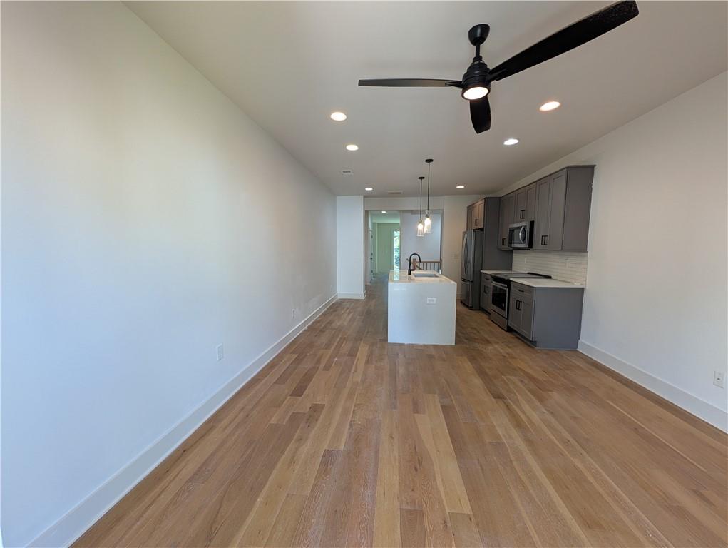 1350 May Avenue SE Unit 20