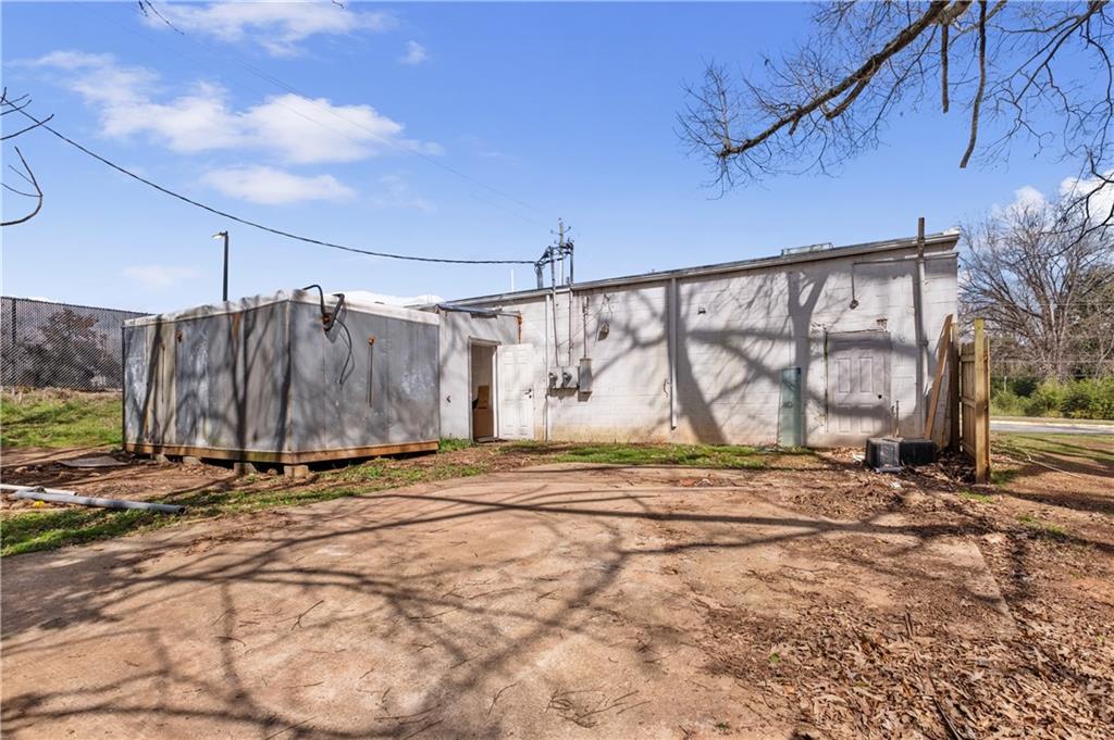 2575 Flat Shoals Road