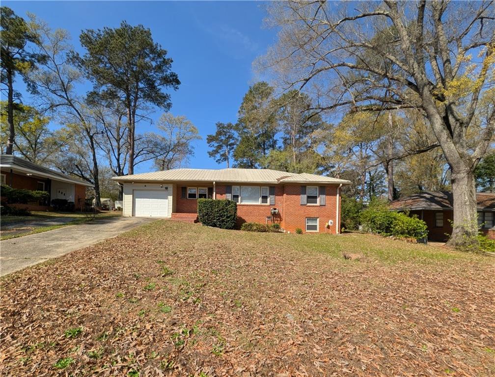 207 Kingsway Drive