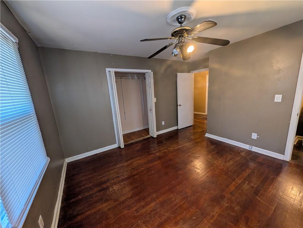 207 Kingsway Drive