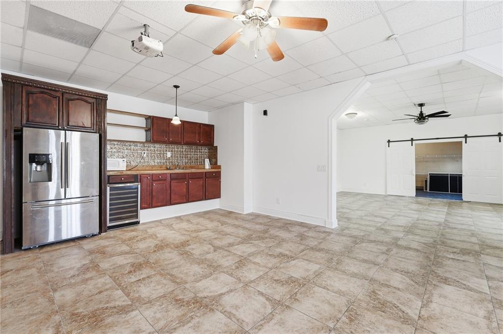 5742 Ashleigh Walk Drive