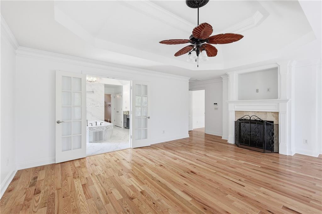 5742 Ashleigh Walk Drive