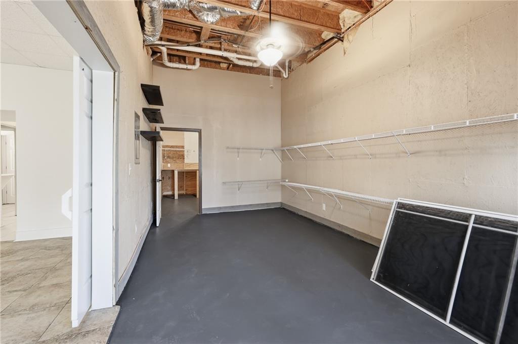 5742 Ashleigh Walk Drive