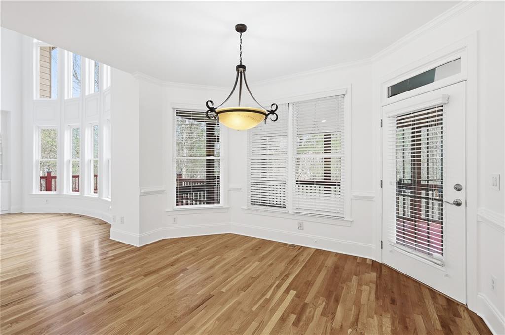 5742 Ashleigh Walk Drive