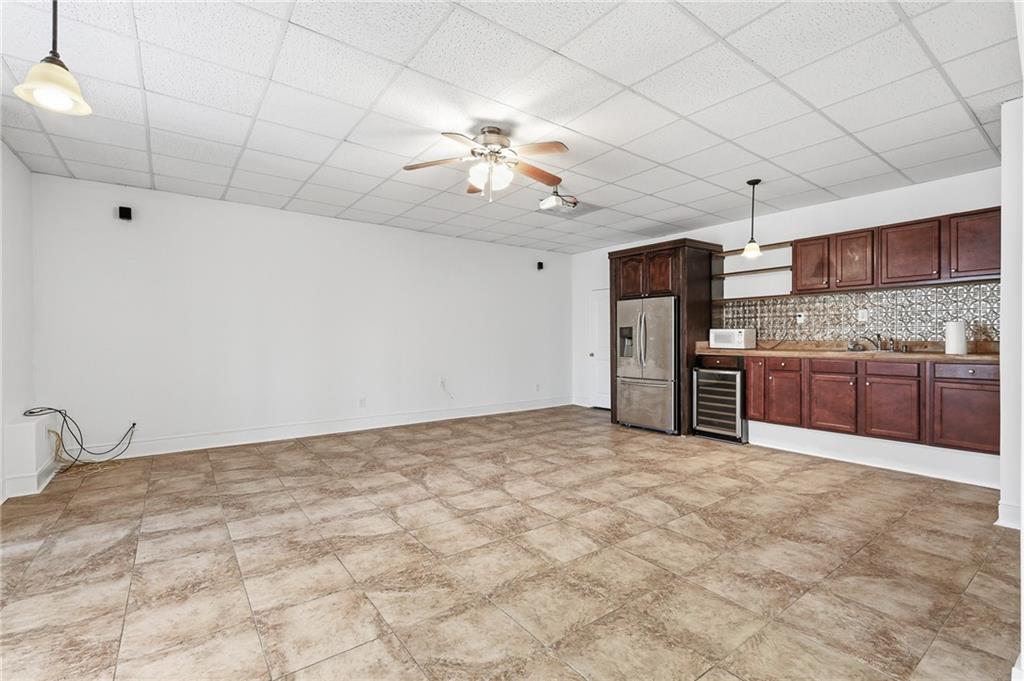5742 Ashleigh Walk Drive