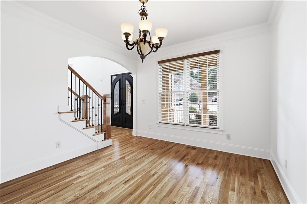 5742 Ashleigh Walk Drive