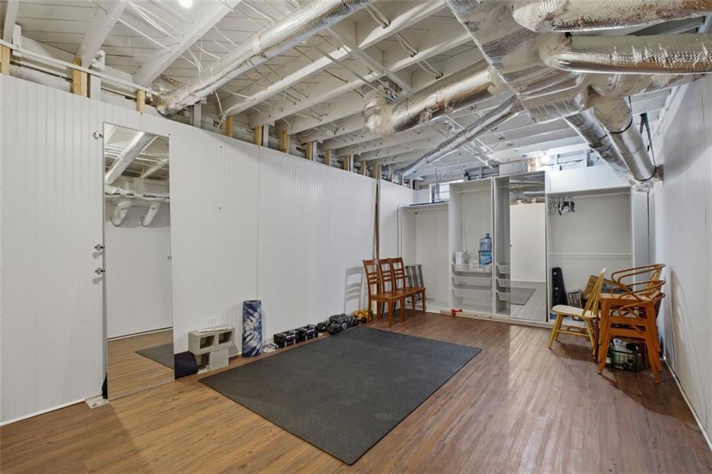 3906 Land O Lakes Drive NE