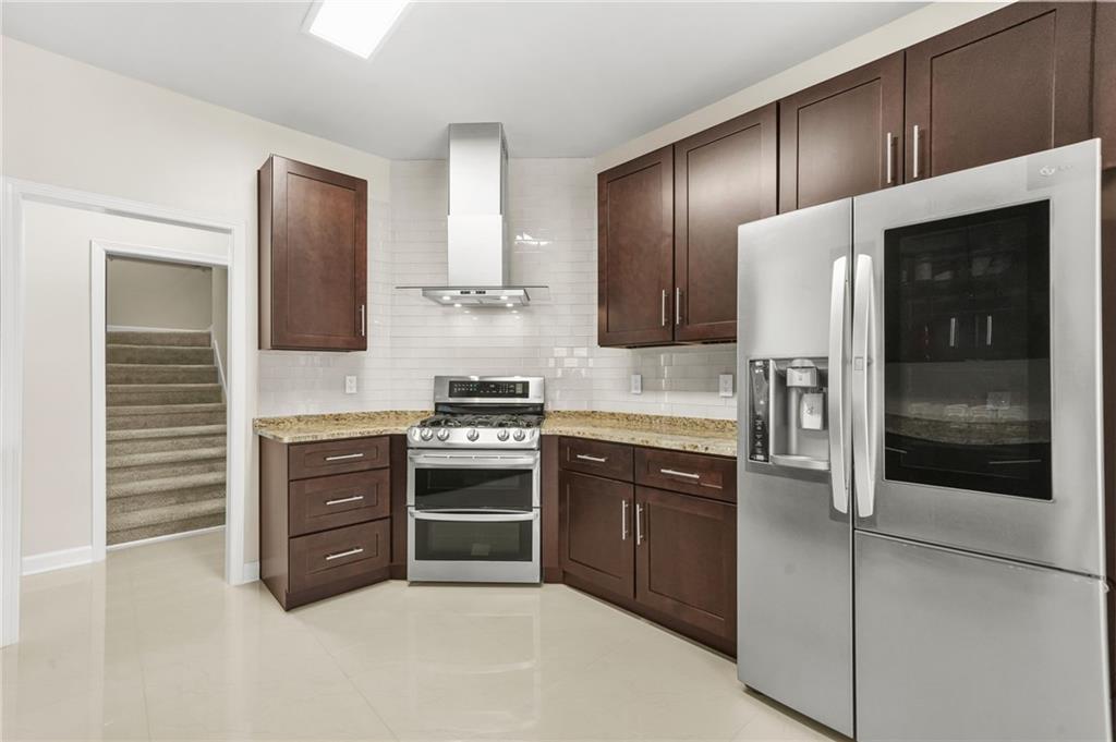 1564 Ember Oaks Circle