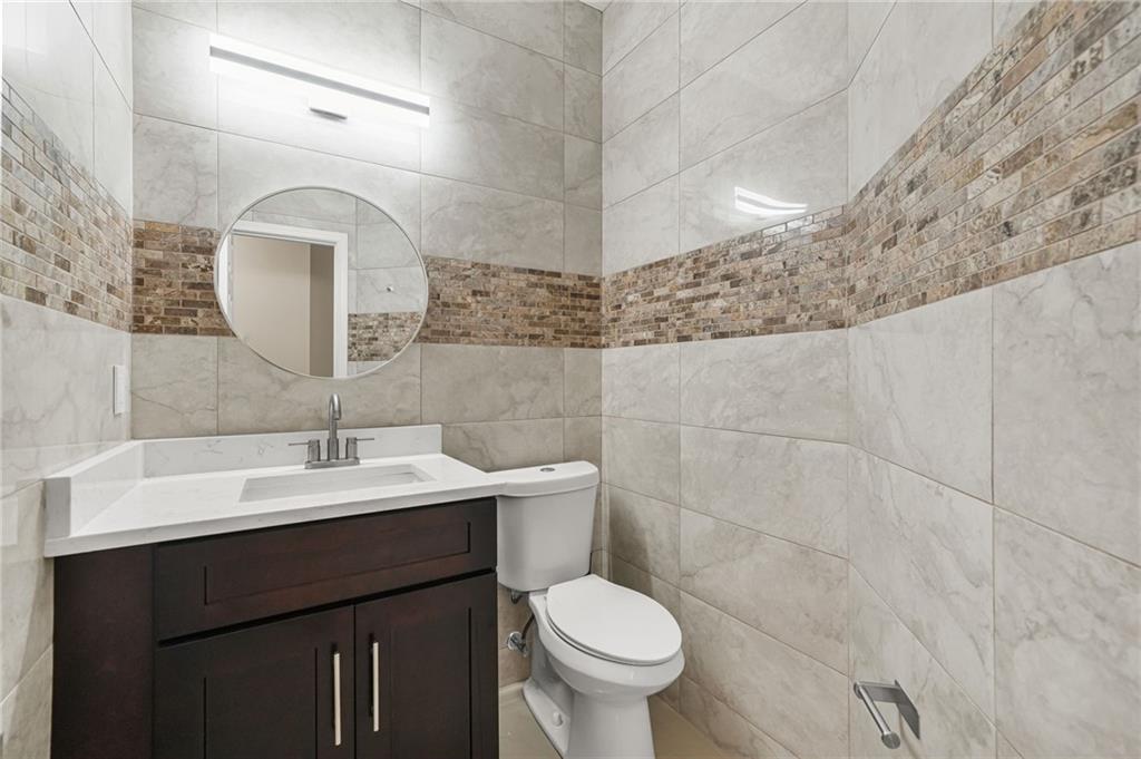 1564 Ember Oaks Circle