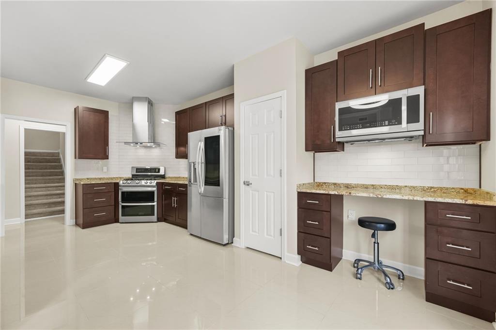 1564 Ember Oaks Circle