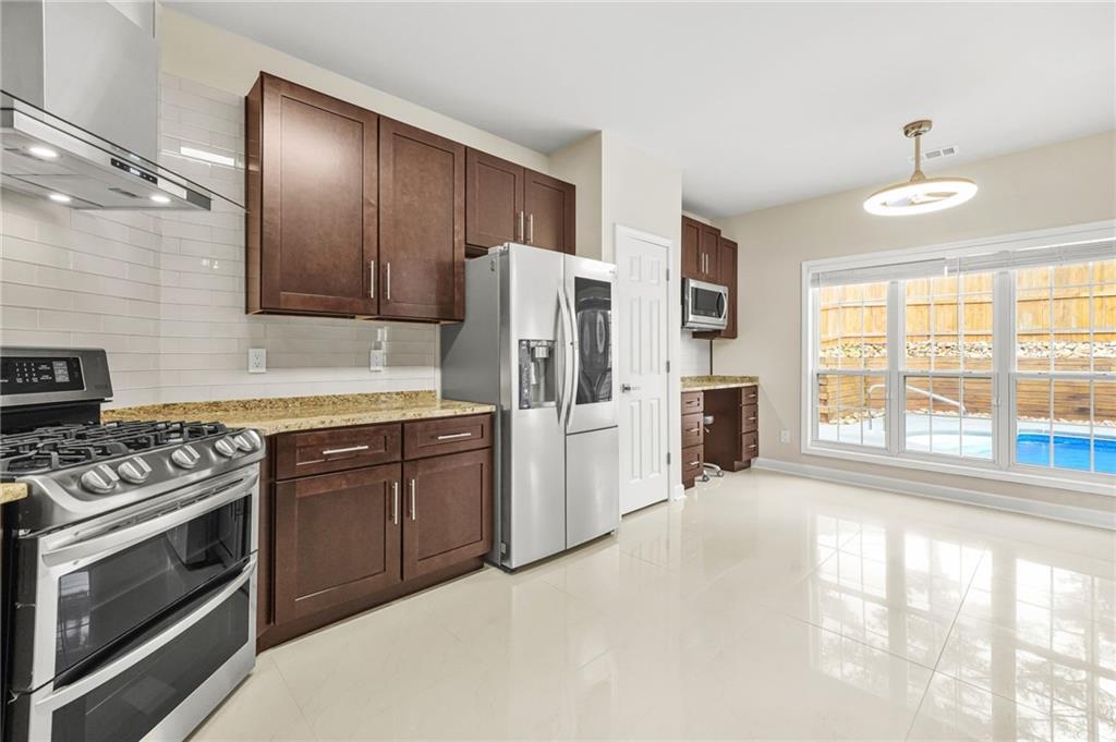 1564 Ember Oaks Circle