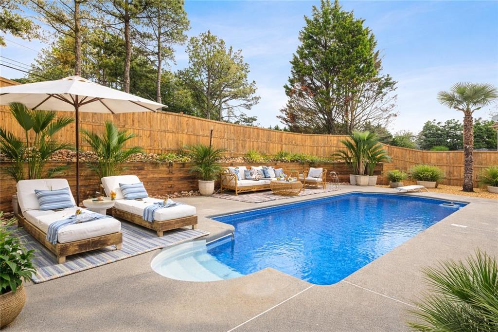 1564 Ember Oaks Circle