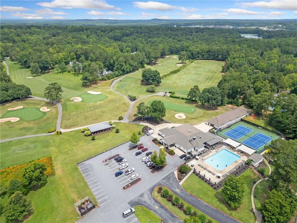 2021 Lakeview Parkway