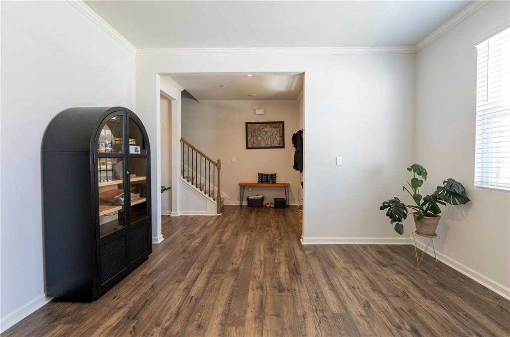 825 Athena Bend