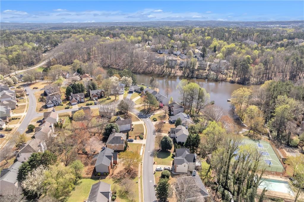 4271 Glenlake Drive NW