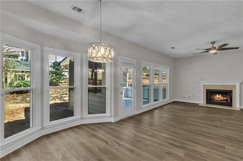 4271 Glenlake Drive NW