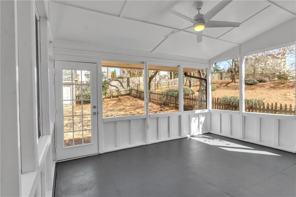 4271 Glenlake Drive NW