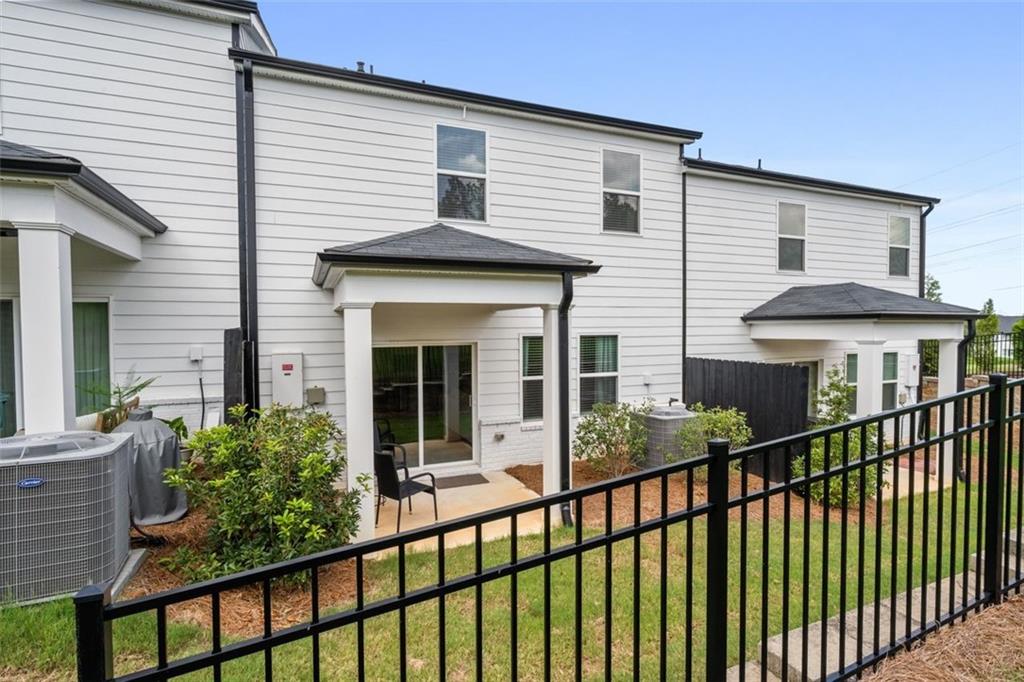1729 Hyssop Boulevard