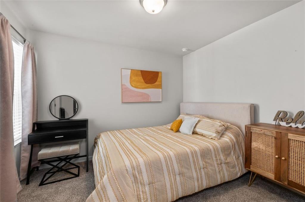 1729 Hyssop Boulevard